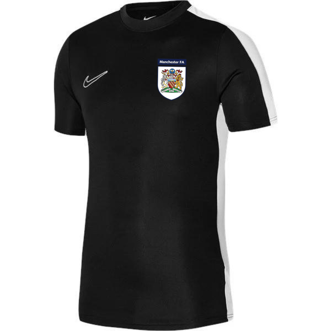 Nike referee kit with badge on sale