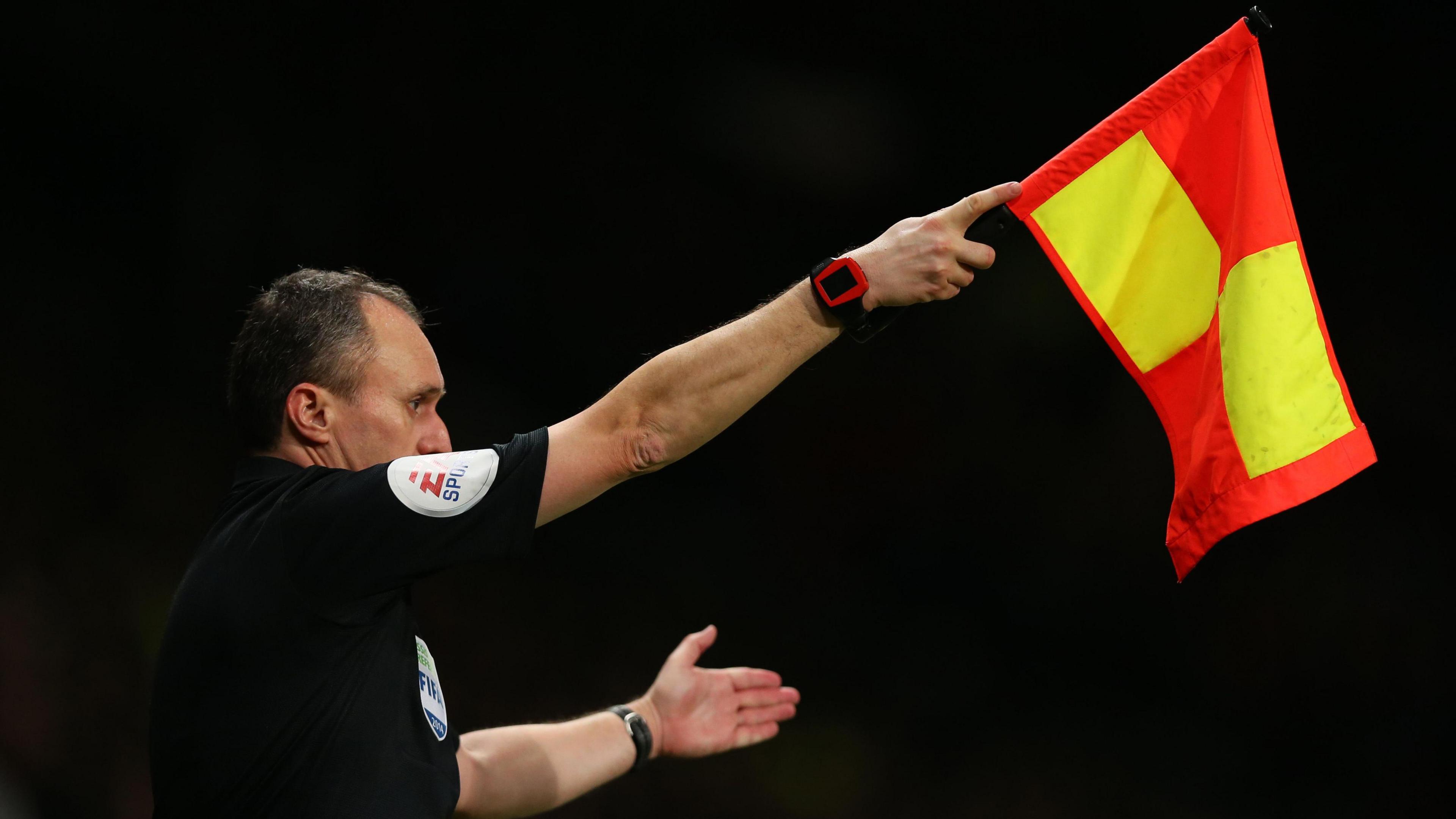 Darren Cann Retires: A Premier League Icon Hangs Up the Flag