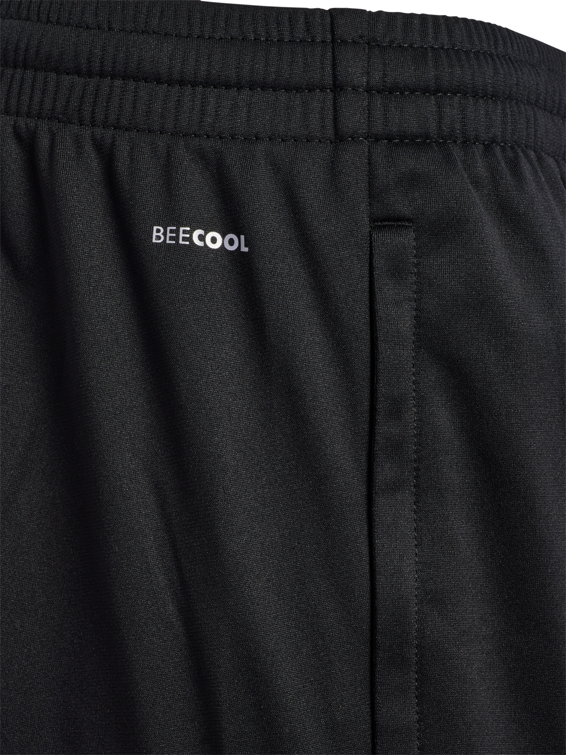 26/28 Hummel Referee Pants