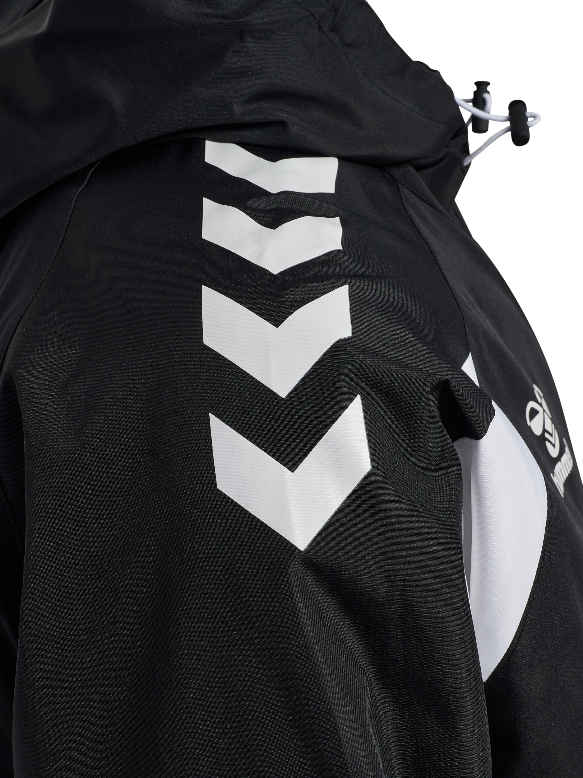 26/28 Hummel Referee Rain Jacket