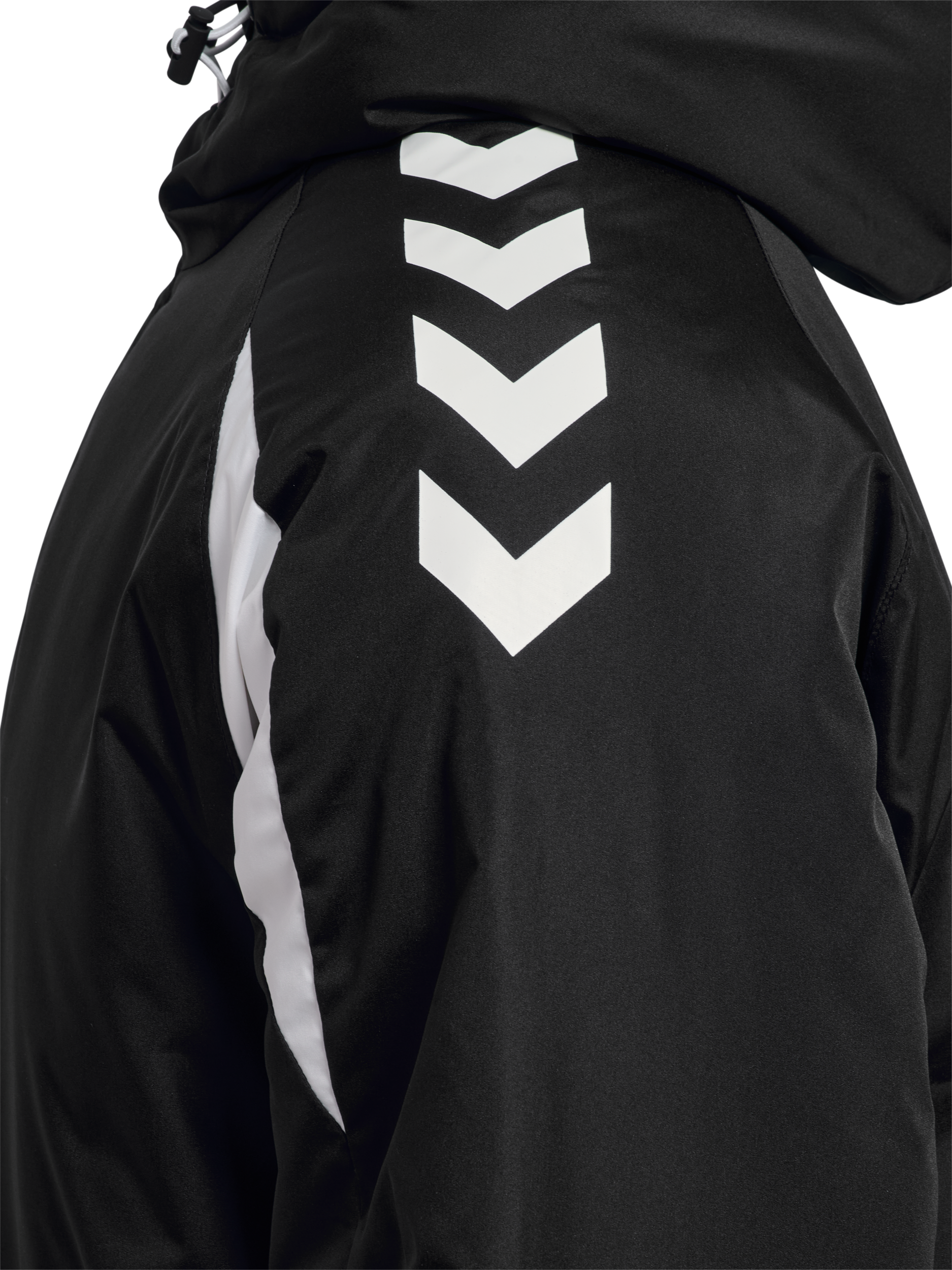 26/28 Hummel Referee Winter Jacket